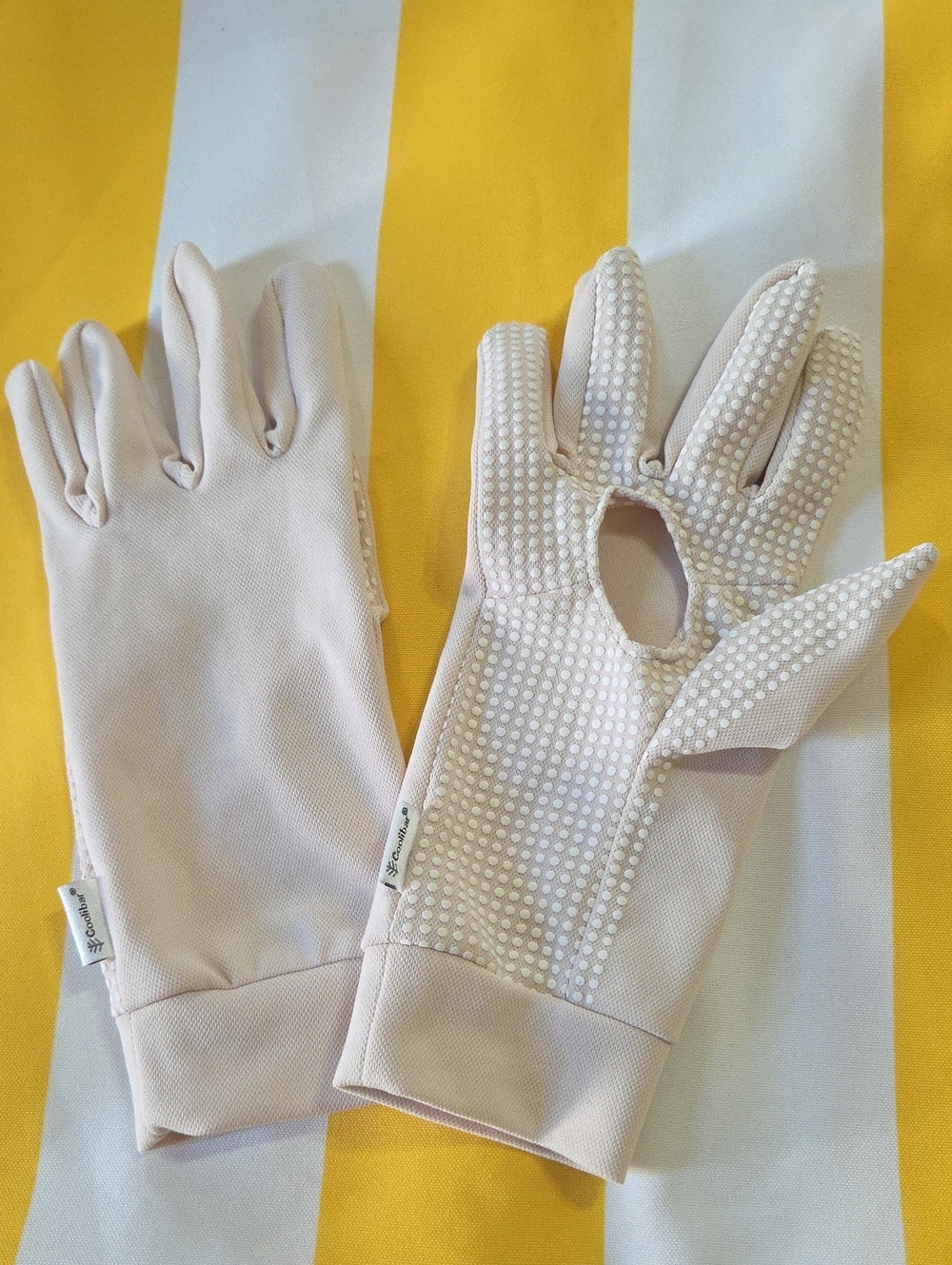 Coolibar Light Tan Non-Slip Sun Glove